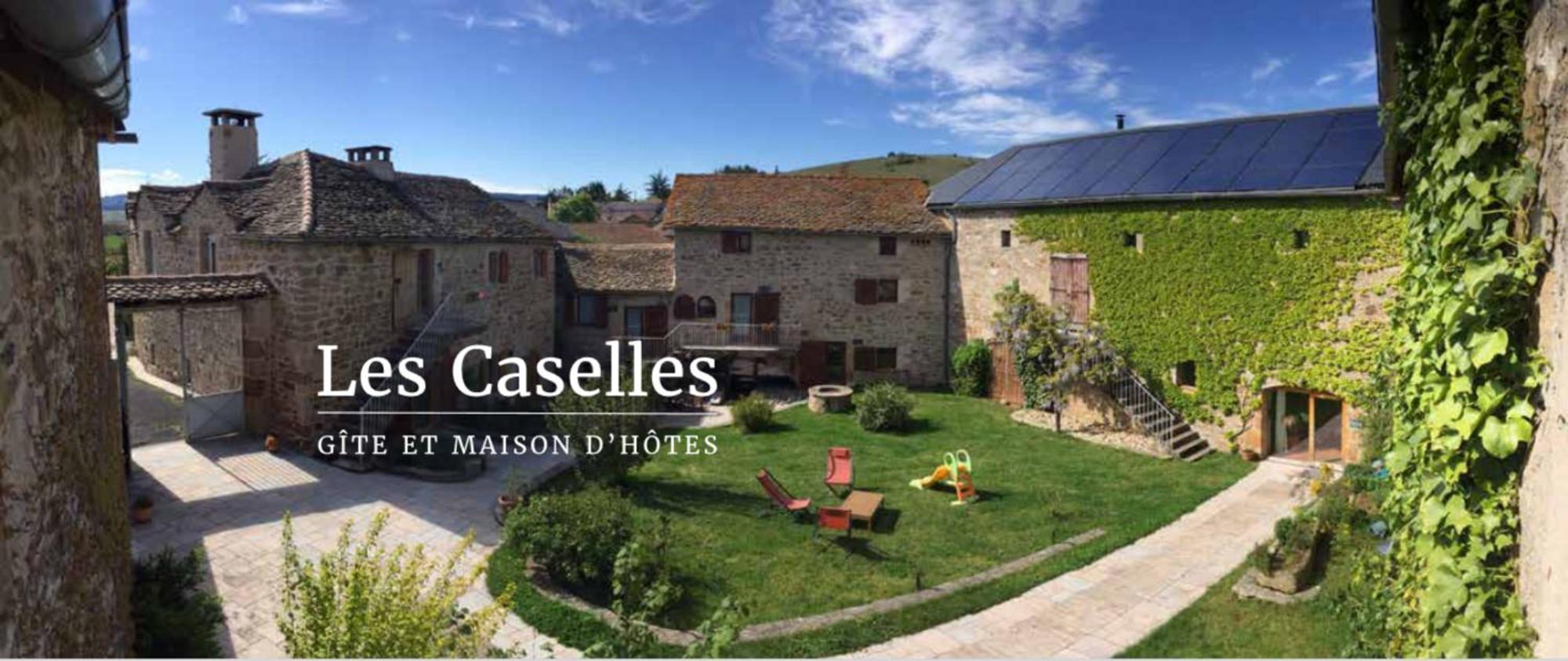 Les Caselles, Gite Et Maison D'Hotes Saint-Beauzely Экстерьер фото