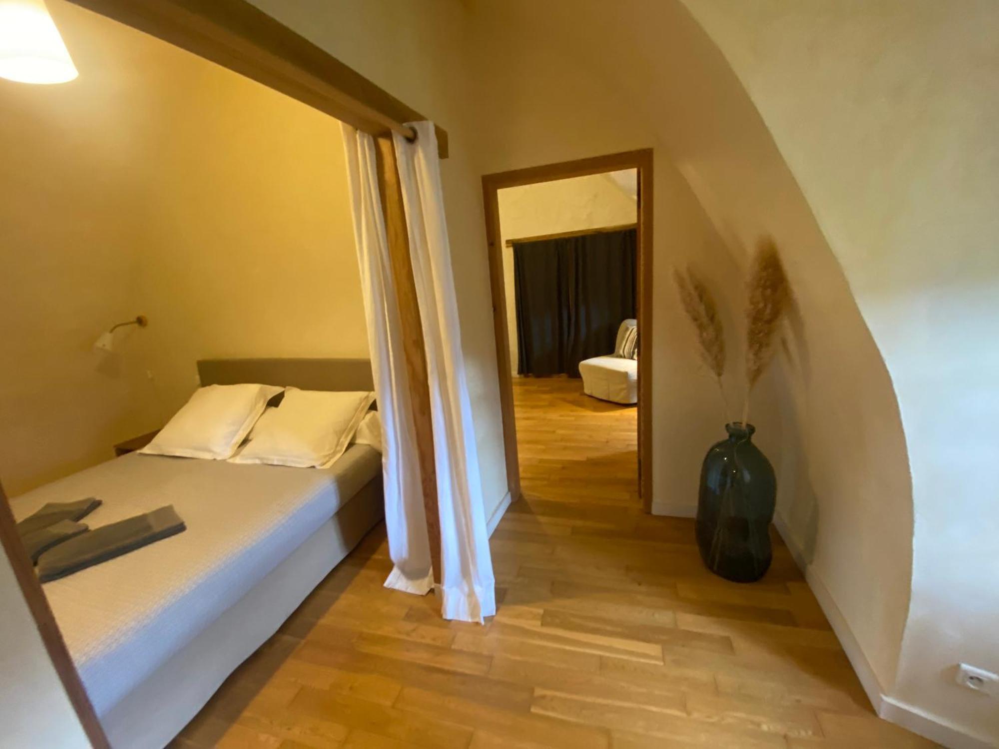 Les Caselles, Gite Et Maison D'Hotes Saint-Beauzely Экстерьер фото